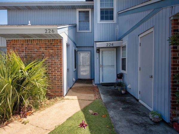 226 Indian Oaks Drive, Unit 226, Destin, FL 32541