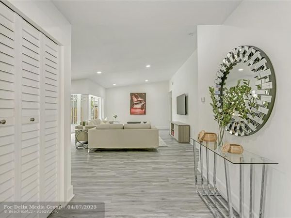 16643 Redwood Way, Weston, FL 33326