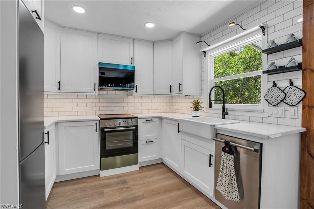 135 Standish Cir, North Fort Myers, FL 33903 Photo