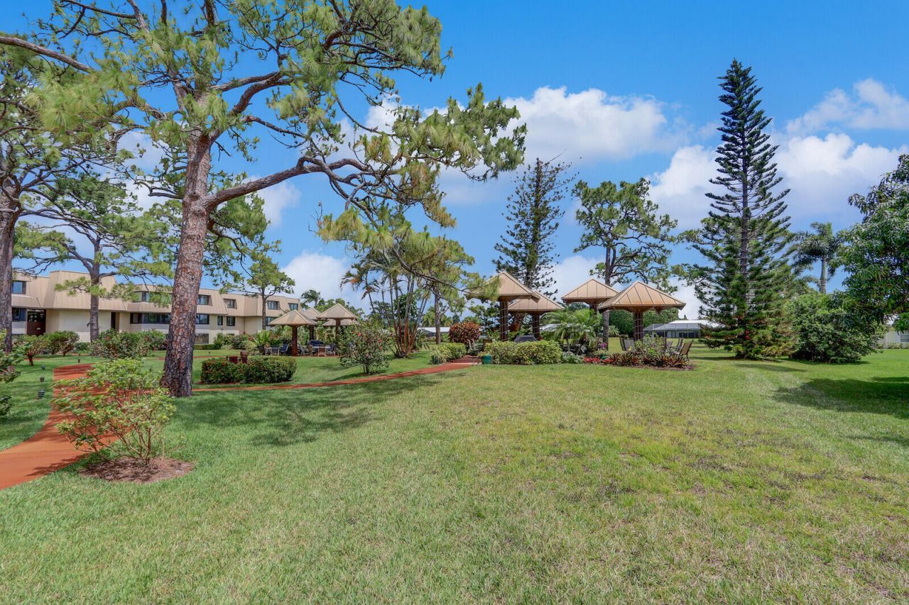 1800 SE Saint Lucie Boulevard, Unit 12-206, Stuart, FL 34996 Photo