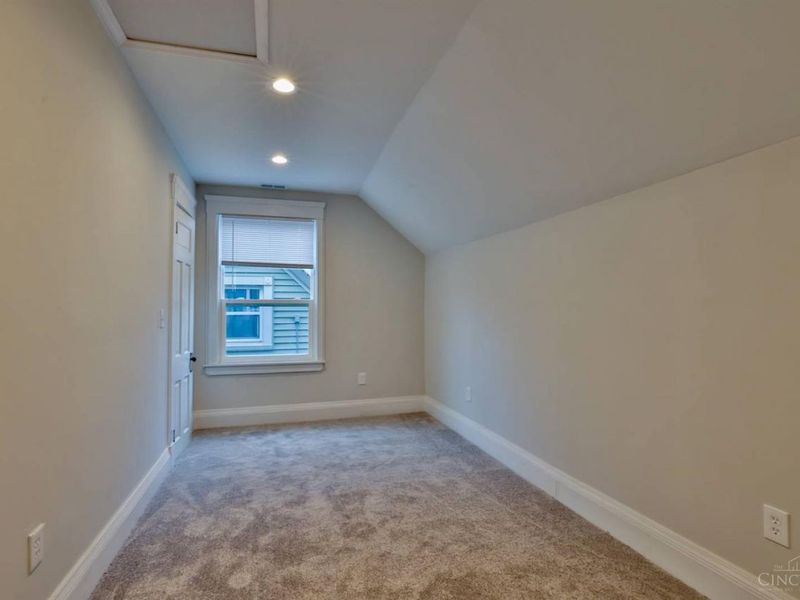 757 McMakin Avenue, Cincinnati, OH 45232 Photo 32