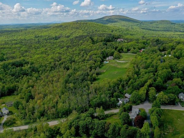 56 Hubbardston Rd, Princeton, MA 01541