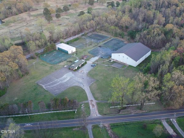 2970 Old Medina Road, Jackson, TN 38305
