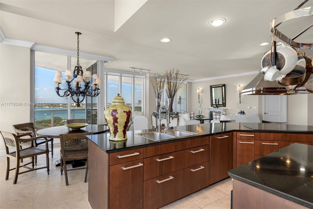 10225 Collins Ave, Unit 2004, Bal Harbour, FL 33154 Photo