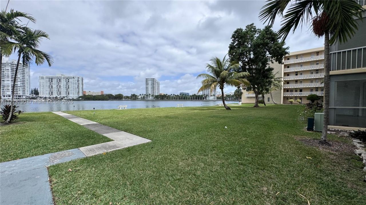 2999 Point East Dr, Unit C101, Aventura, FL 33160 Photo