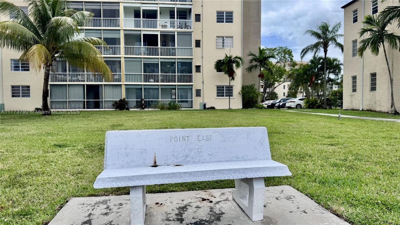 2999 Point East Dr, Unit C101, Aventura, FL 33160 Photo