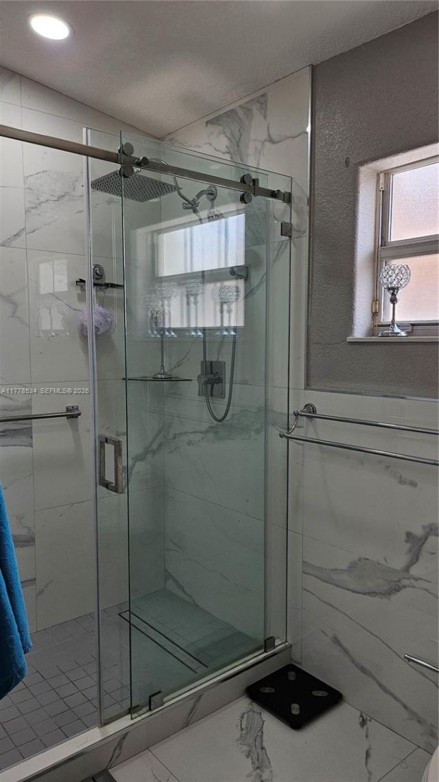 14426 NW 88th Ave, Miami Lakes, FL 33018 Photo