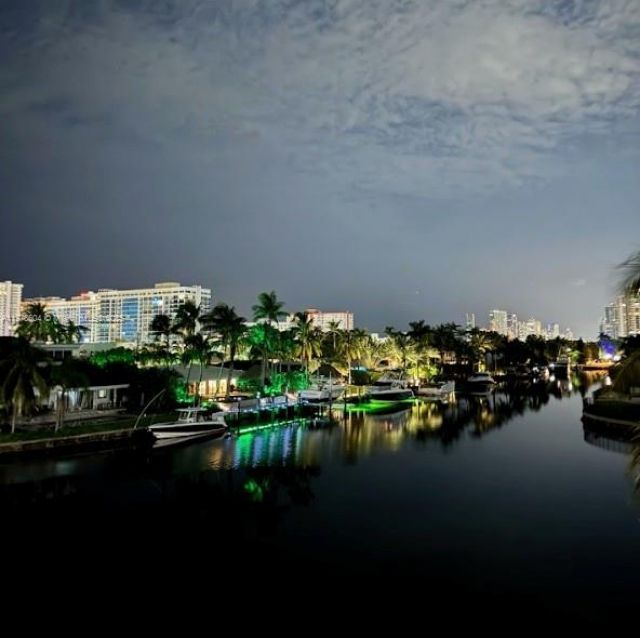 201 Golden Isles Dr, Unit 301, Hallandale Beach, FL 33009 Photo