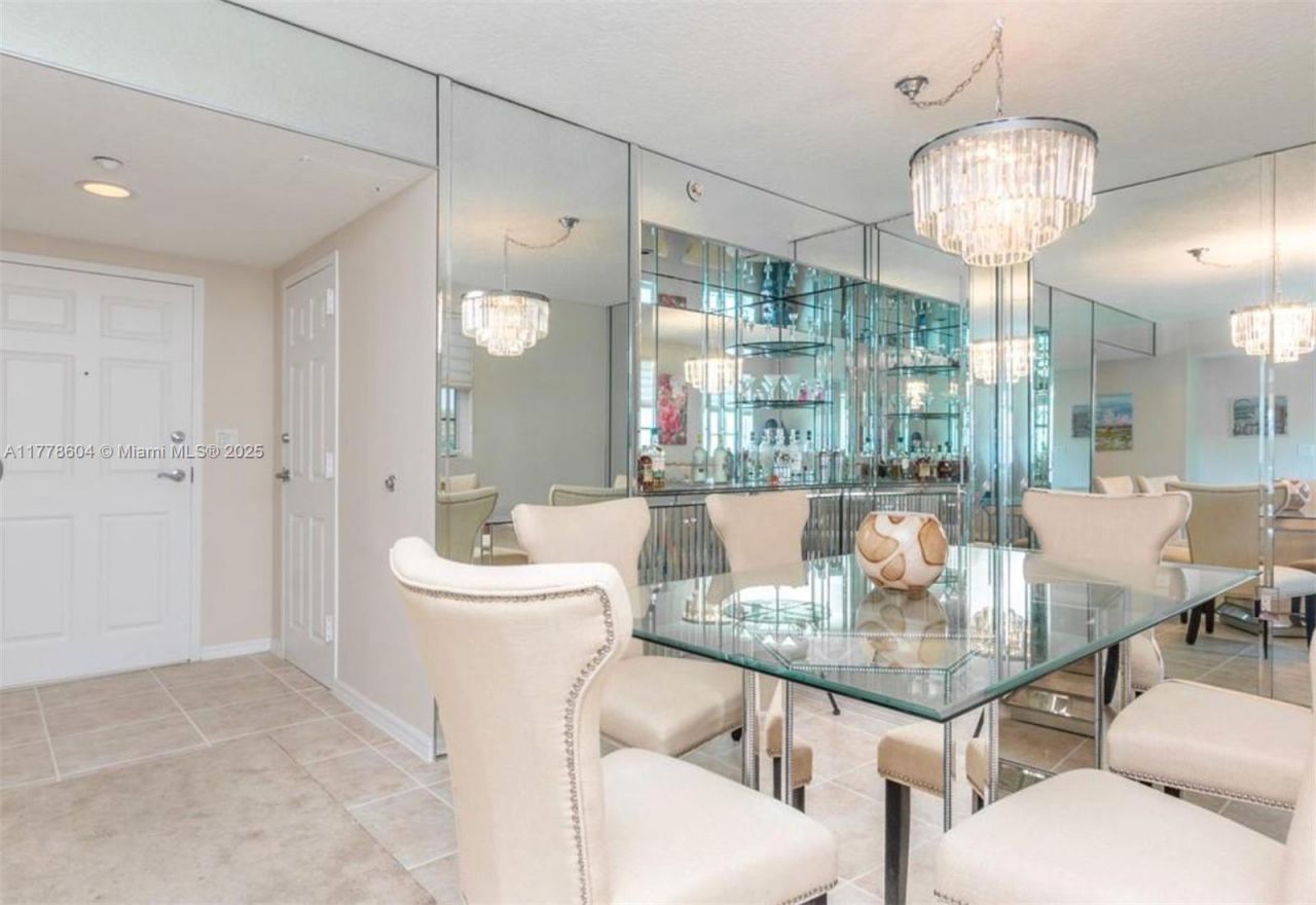 201 Golden Isles Dr, Unit 301, Hallandale Beach, FL 33009 Photo