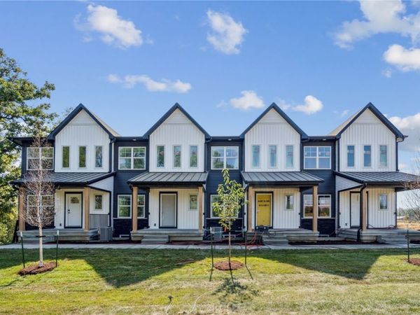 6932 Hackberry Loop, Cedar Rapids, IA 52403
