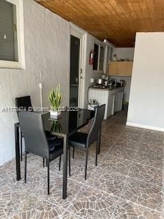 1012 E 20th St, Hialeah, FL 33013 Photo