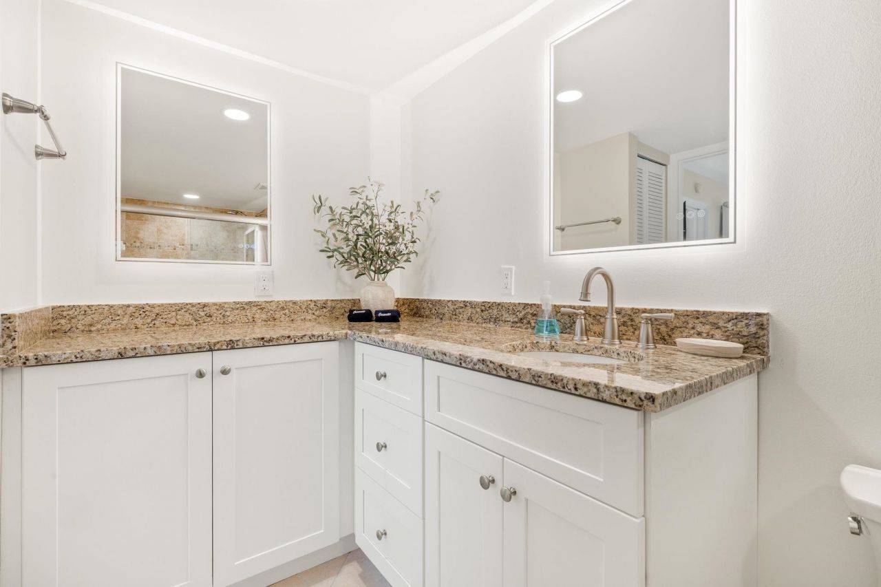 671 E Gulf Dr, Unit 2C2, Sanibel, FL 33957 Photo