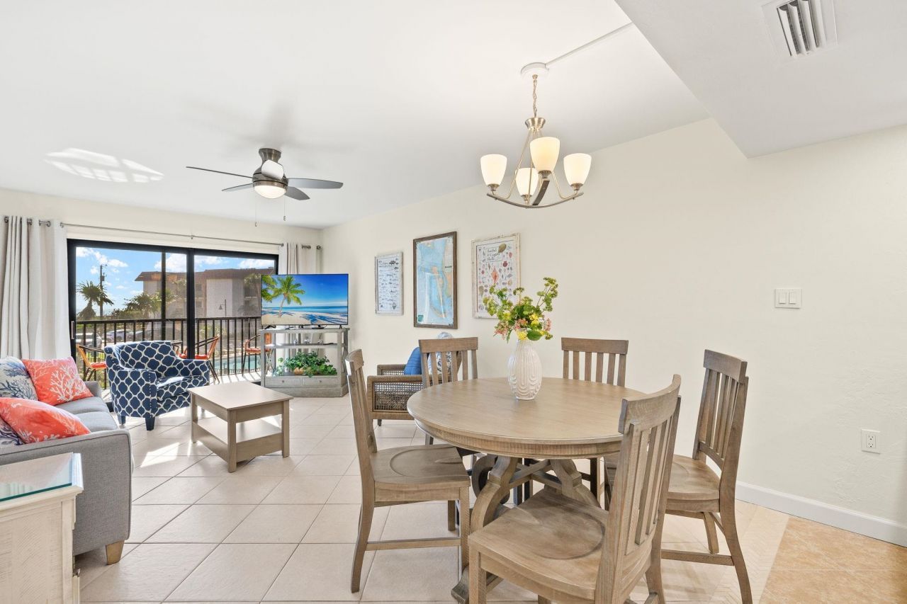 671 E Gulf Dr, Unit 2C2, Sanibel, FL 33957 Photo