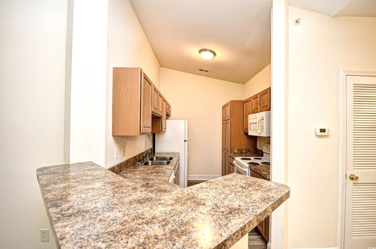 210 Portsmith Dr. Photo 12