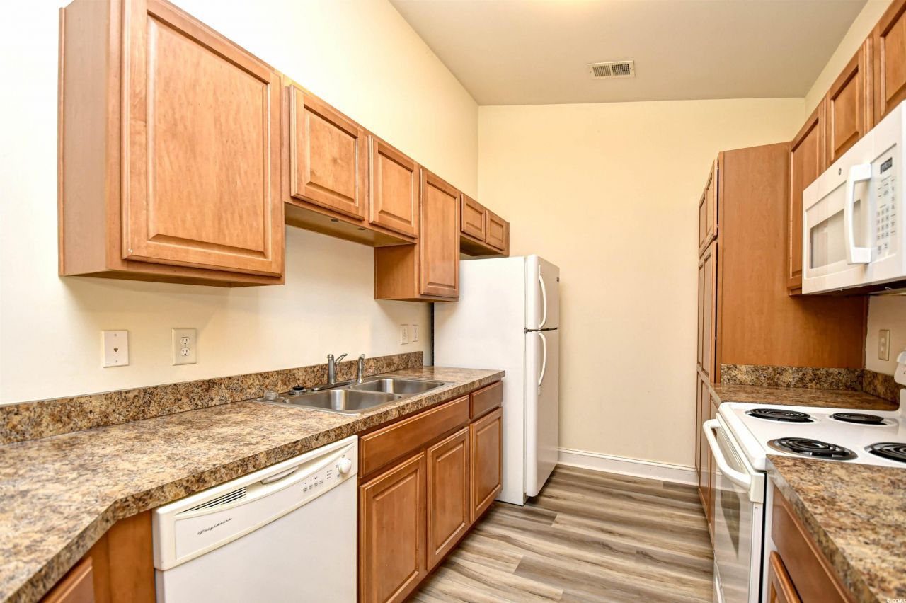 210 Portsmith Dr. Photo 13