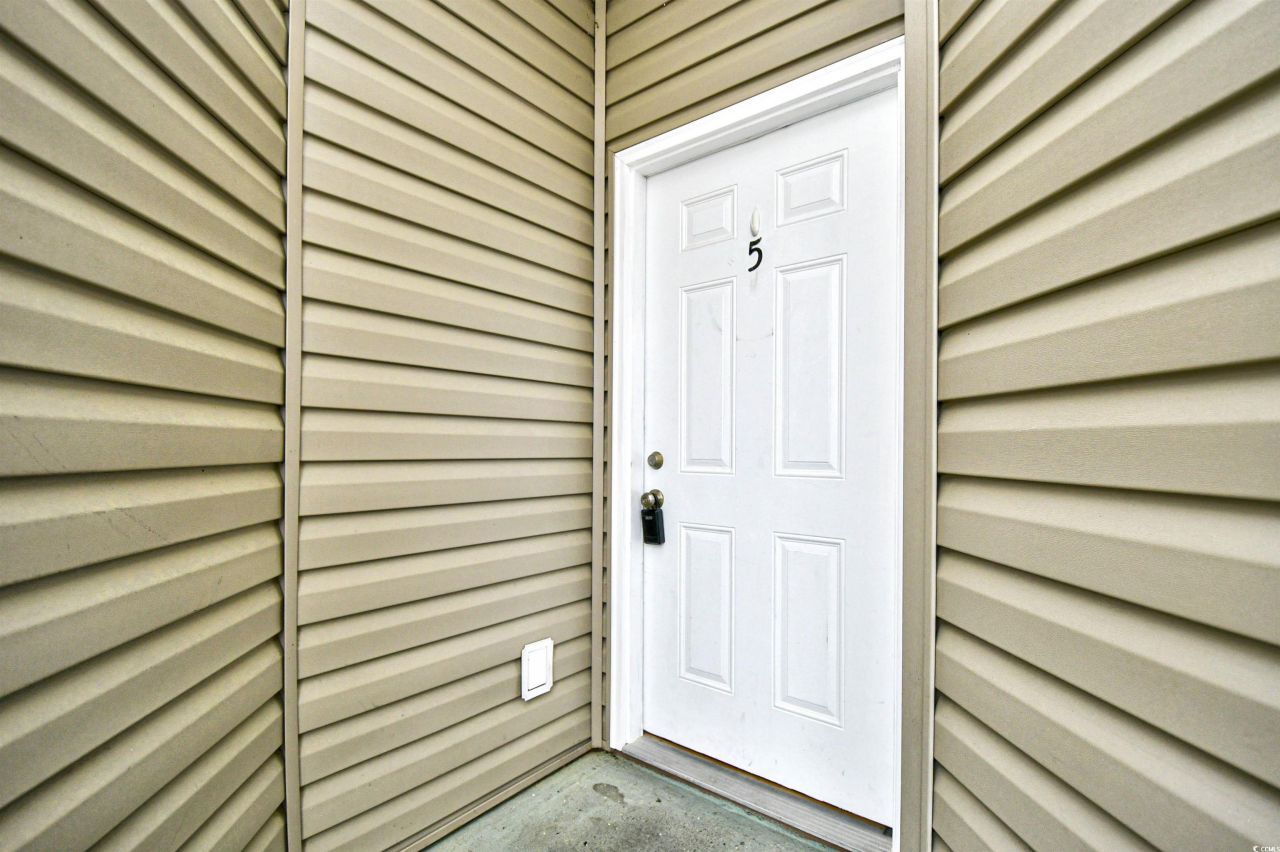 210 Portsmith Dr. Photo 5