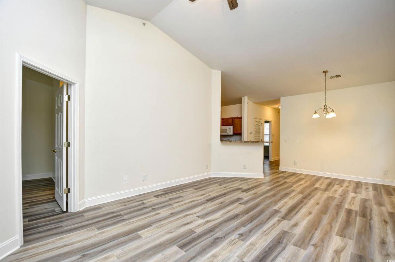 210 Portsmith Dr. Photo 9