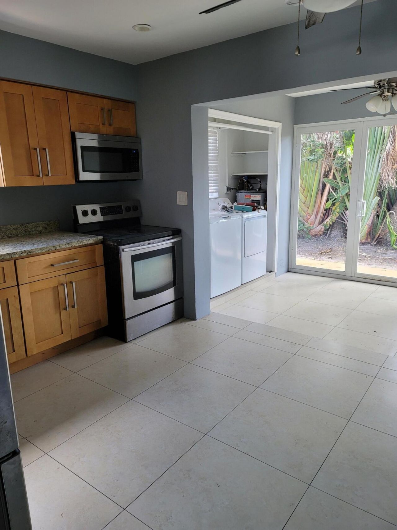 451 SE 1st Avenue, Unit A-B, Pompano Beach, FL 33060 Photo