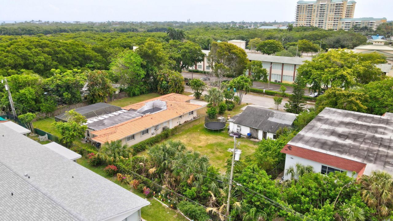 633/641 NE 6th Avenue, Boynton Beach, FL 33435 Photo