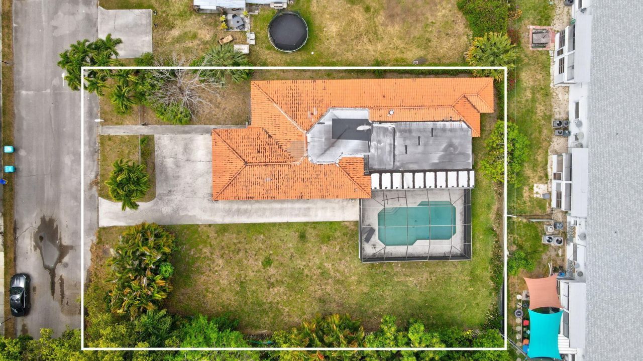 633/641 NE 6th Avenue, Boynton Beach, FL 33435 Photo