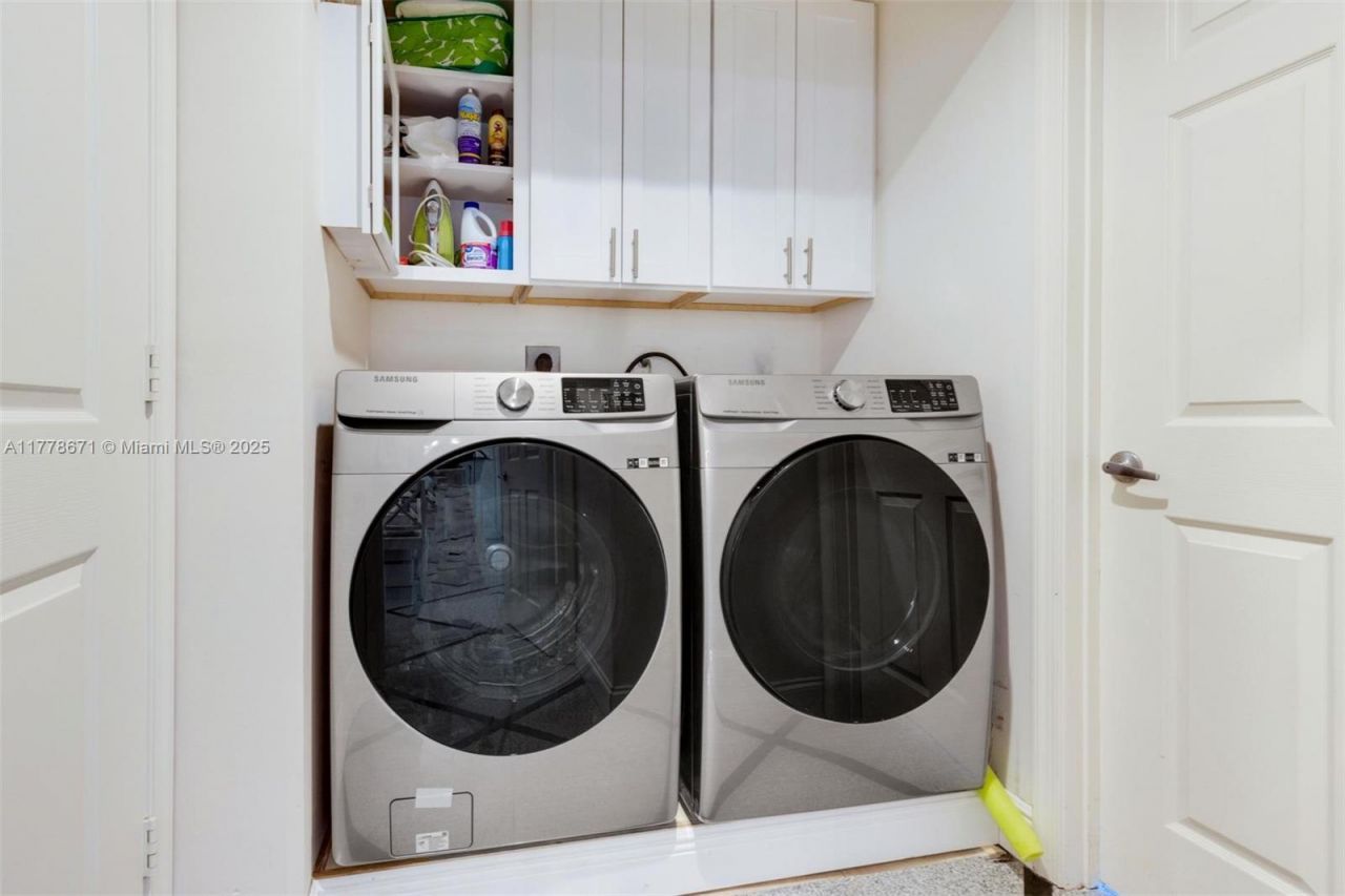 2080 S Ocean Dr, Unit PH9, Hallandale Beach, FL 33009 Photo