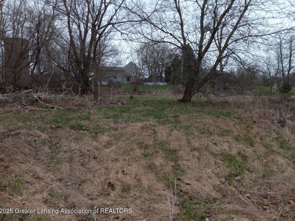 7697 Riverview Drive, Owosso, MI 48867