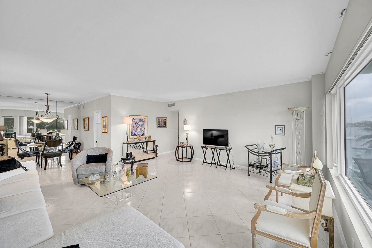 701 E Camino Real, Unit 4b, Boca Raton, FL 33432 Photo