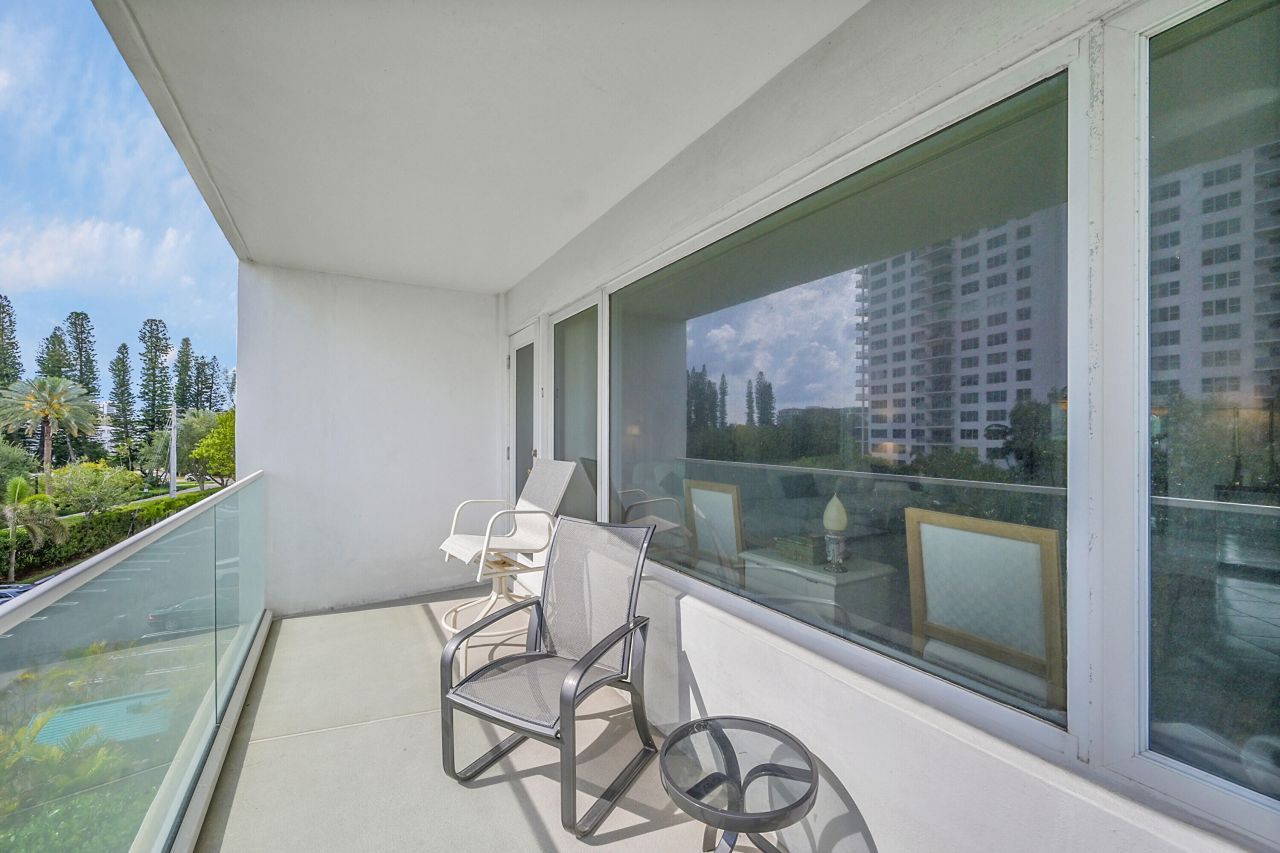701 E Camino Real, Unit 4b, Boca Raton, FL 33432 Photo