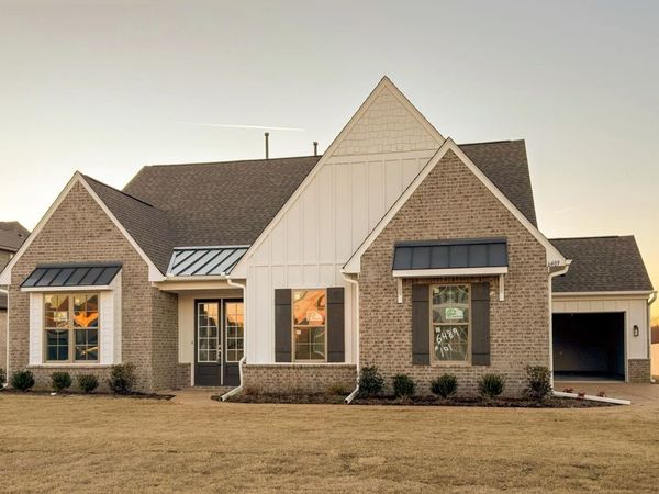 6489 CLARKSON CIR W, Arlington, TN 38002