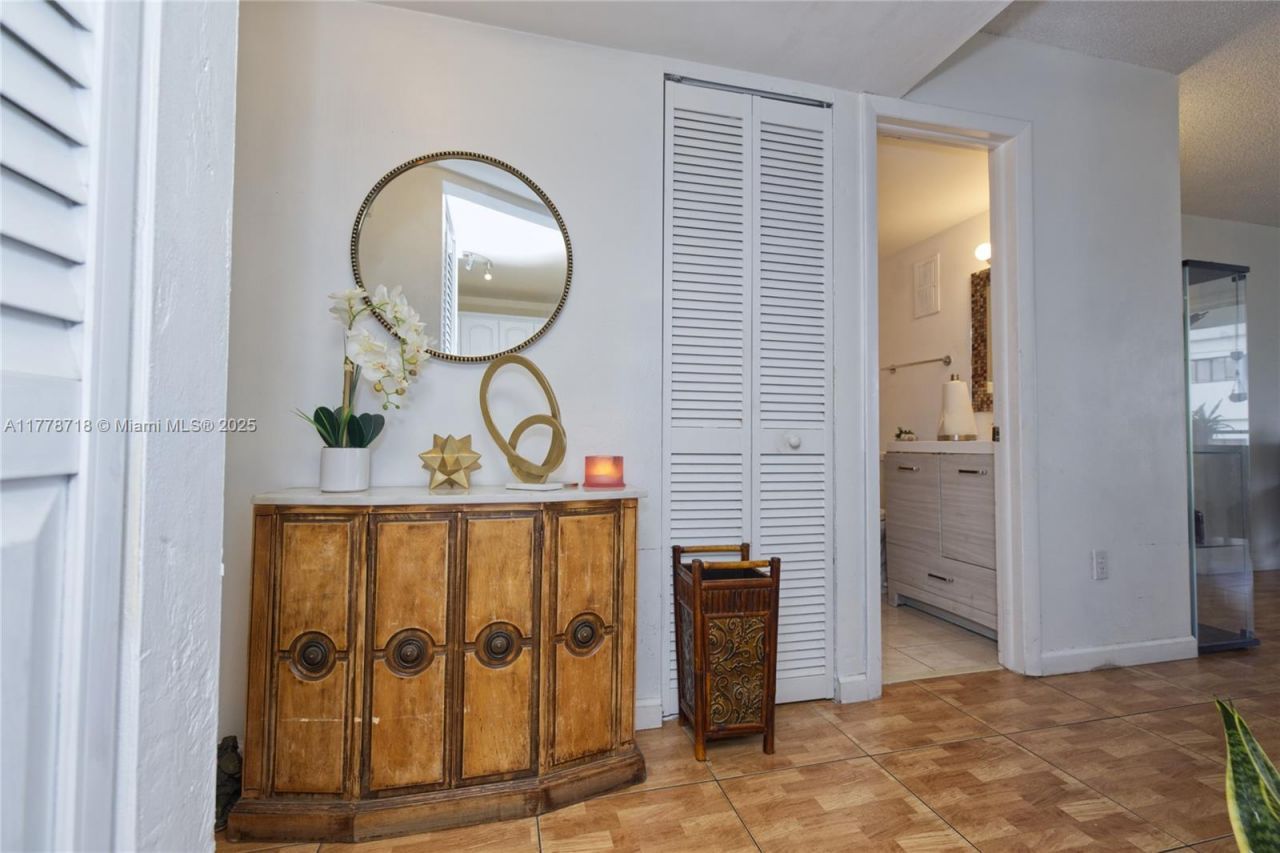 3195 Foxcroft Rd, Unit F302, Miramar, FL 33025 Photo