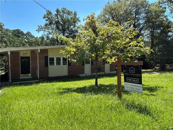 1758 La Pine Drive, Mobile, AL 36618