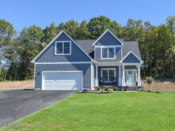 23 Hunter Court, Ballston Spa, NY 12020