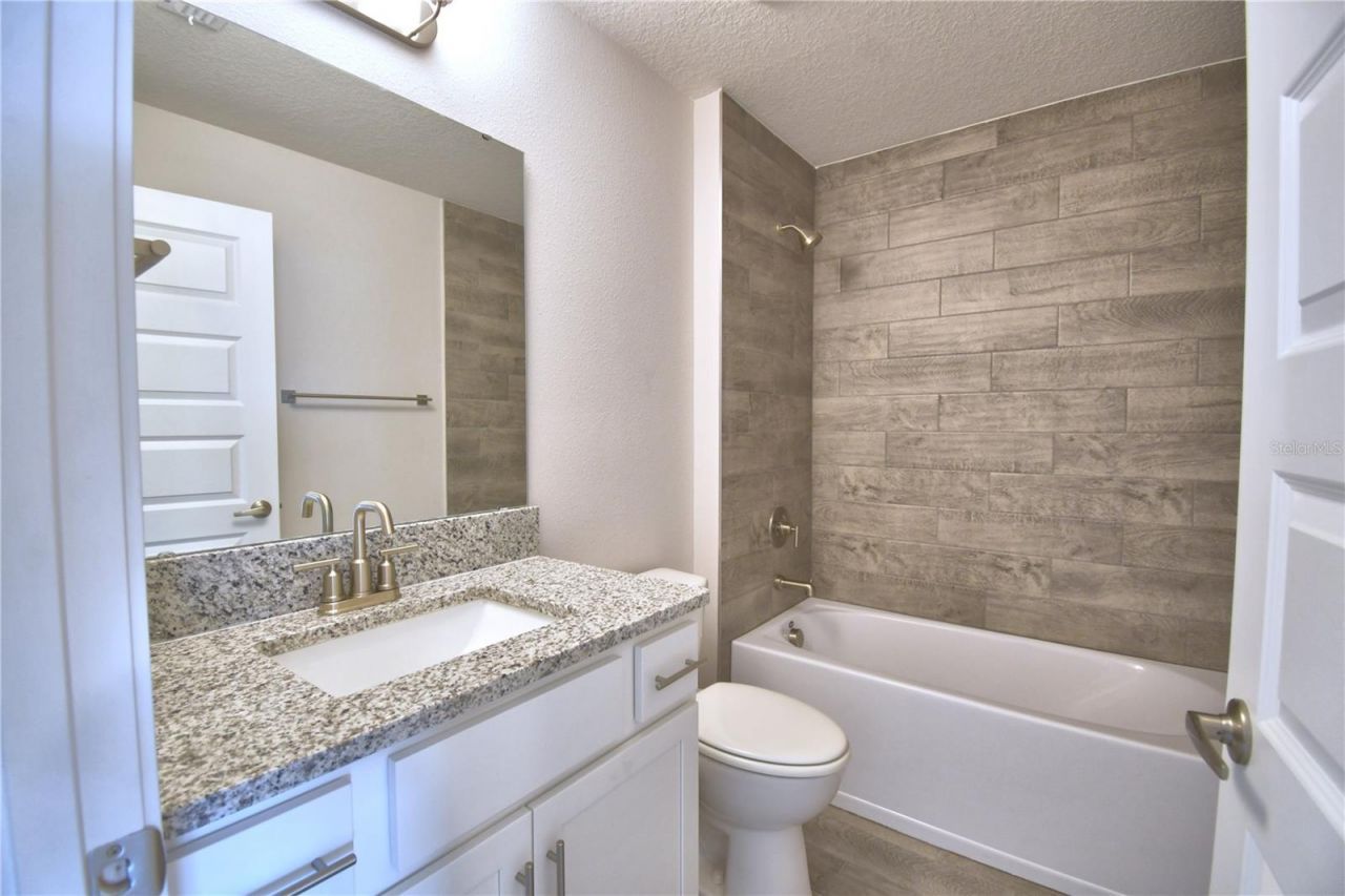 4322 Juliana Lake Drive, Auburndale, FL 33823 Photo