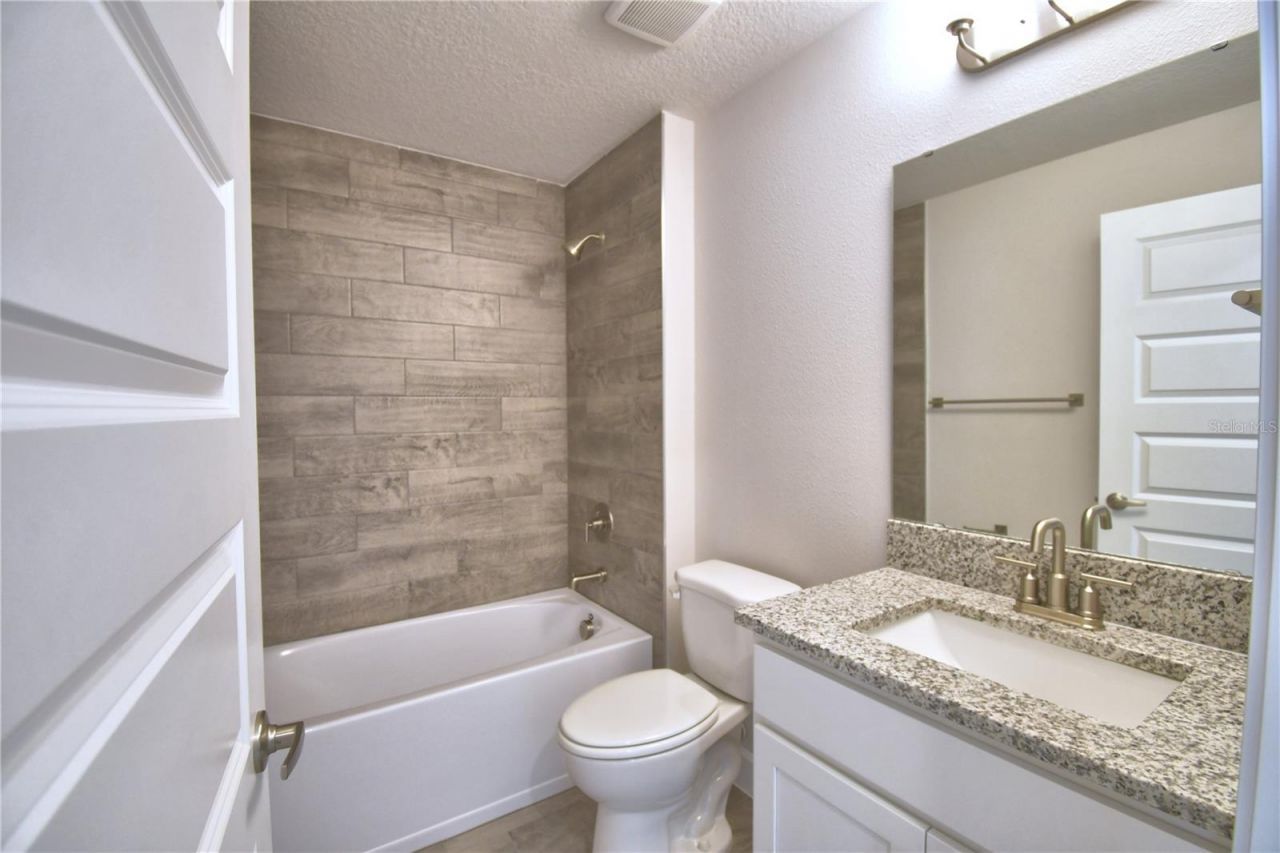 4322 Juliana Lake Drive, Auburndale, FL 33823 Photo