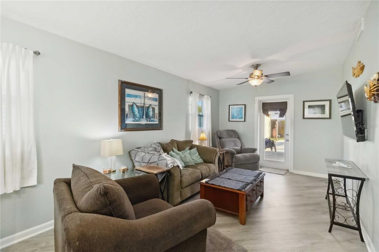 516 45th Street Court W, Palmetto, FL 34221 Photo