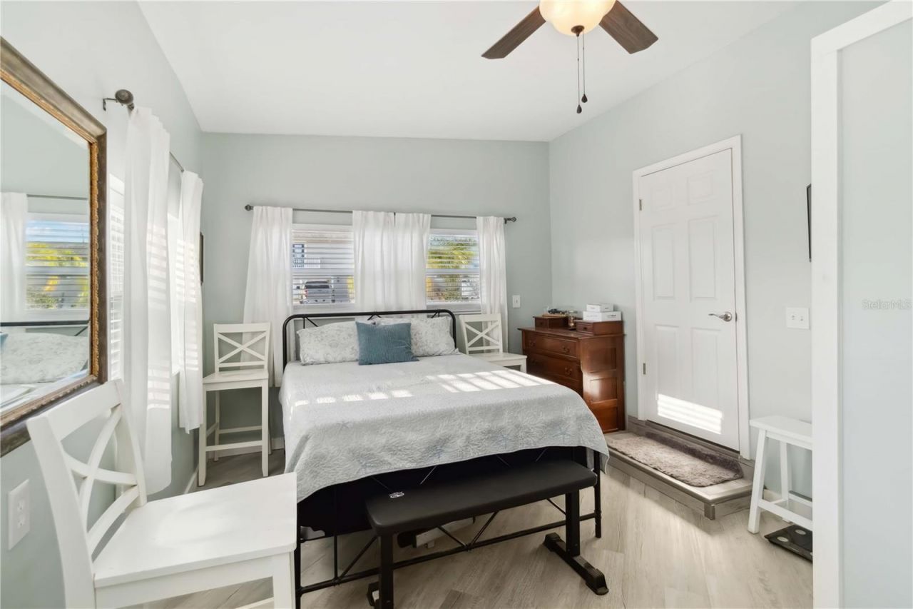 516 45th Street Court W, Palmetto, FL 34221 Photo