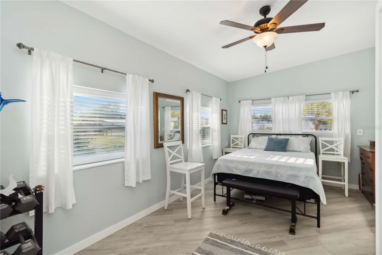 516 45th Street Court W, Palmetto, FL 34221 Photo