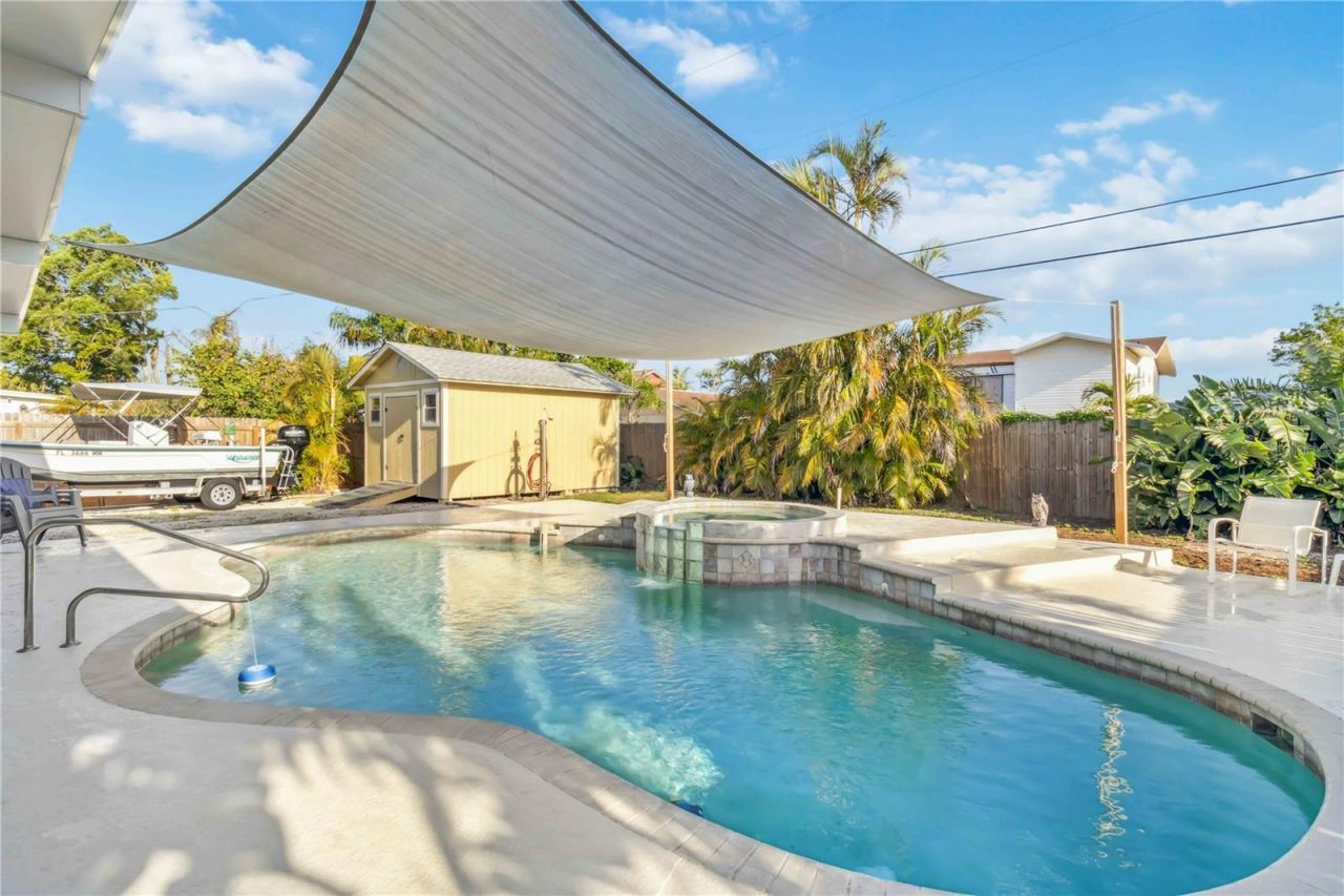 516 45th Street Court W, Palmetto, FL 34221 Photo