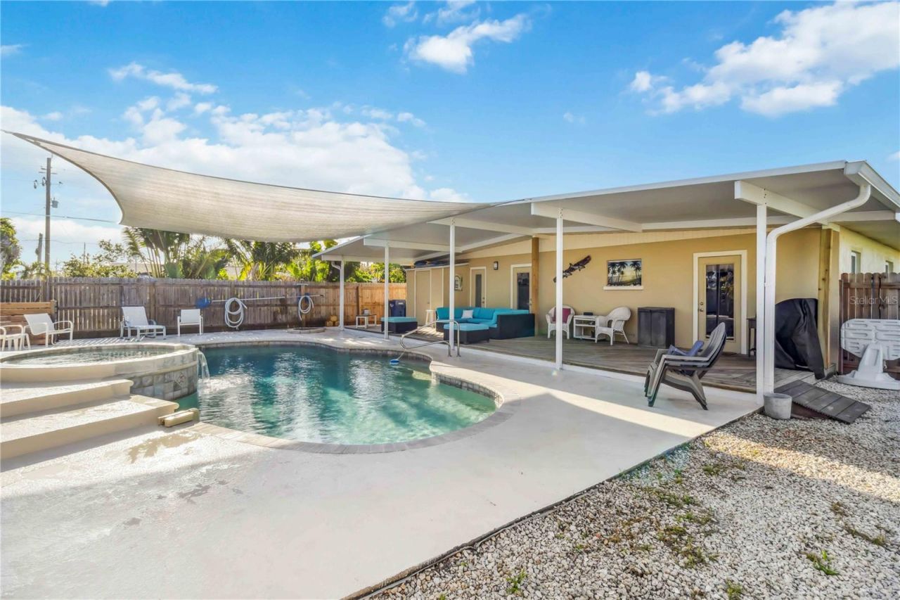 516 45th Street Court W, Palmetto, FL 34221 Photo