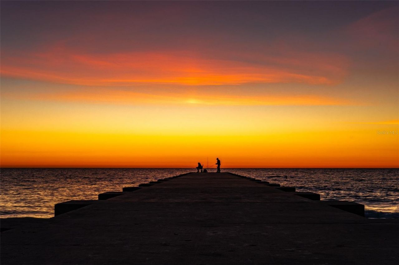 619 Key Royale Drive, Holmes Beach, FL 34217 Photo