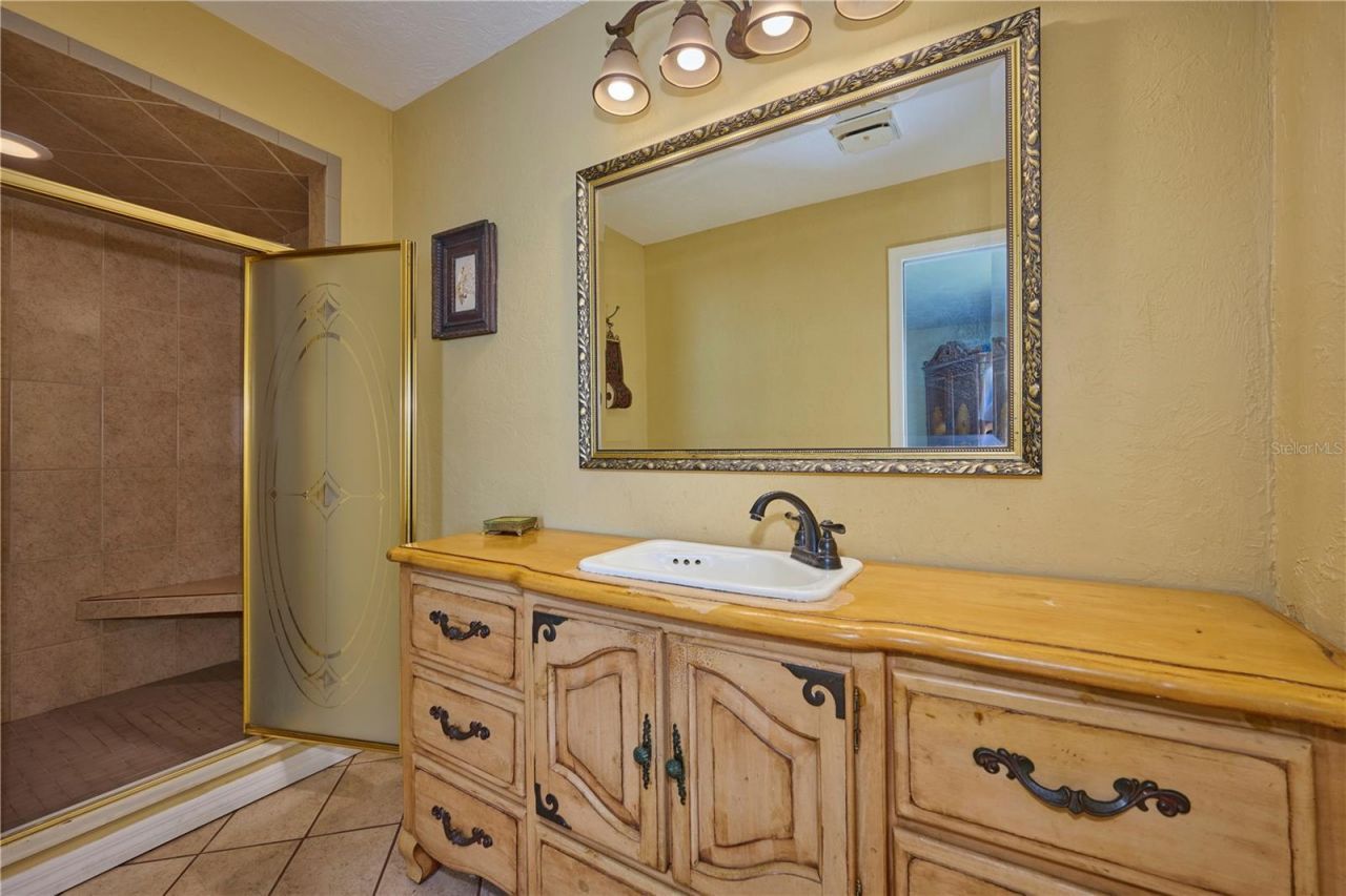 6589 Banyan Drive, Indian Lake Estates, FL 33855 Photo