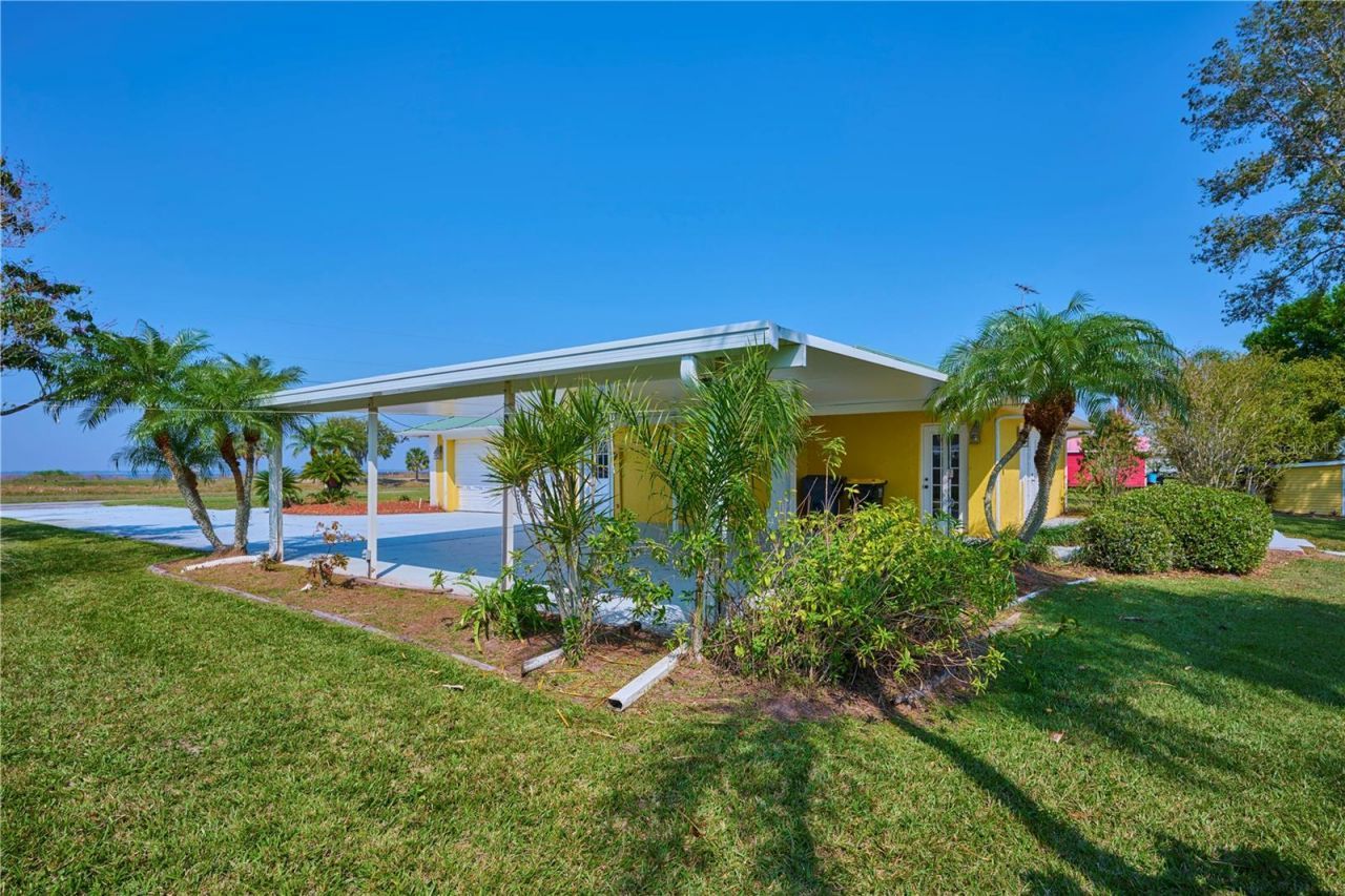 6589 Banyan Drive, Indian Lake Estates, FL 33855 Photo