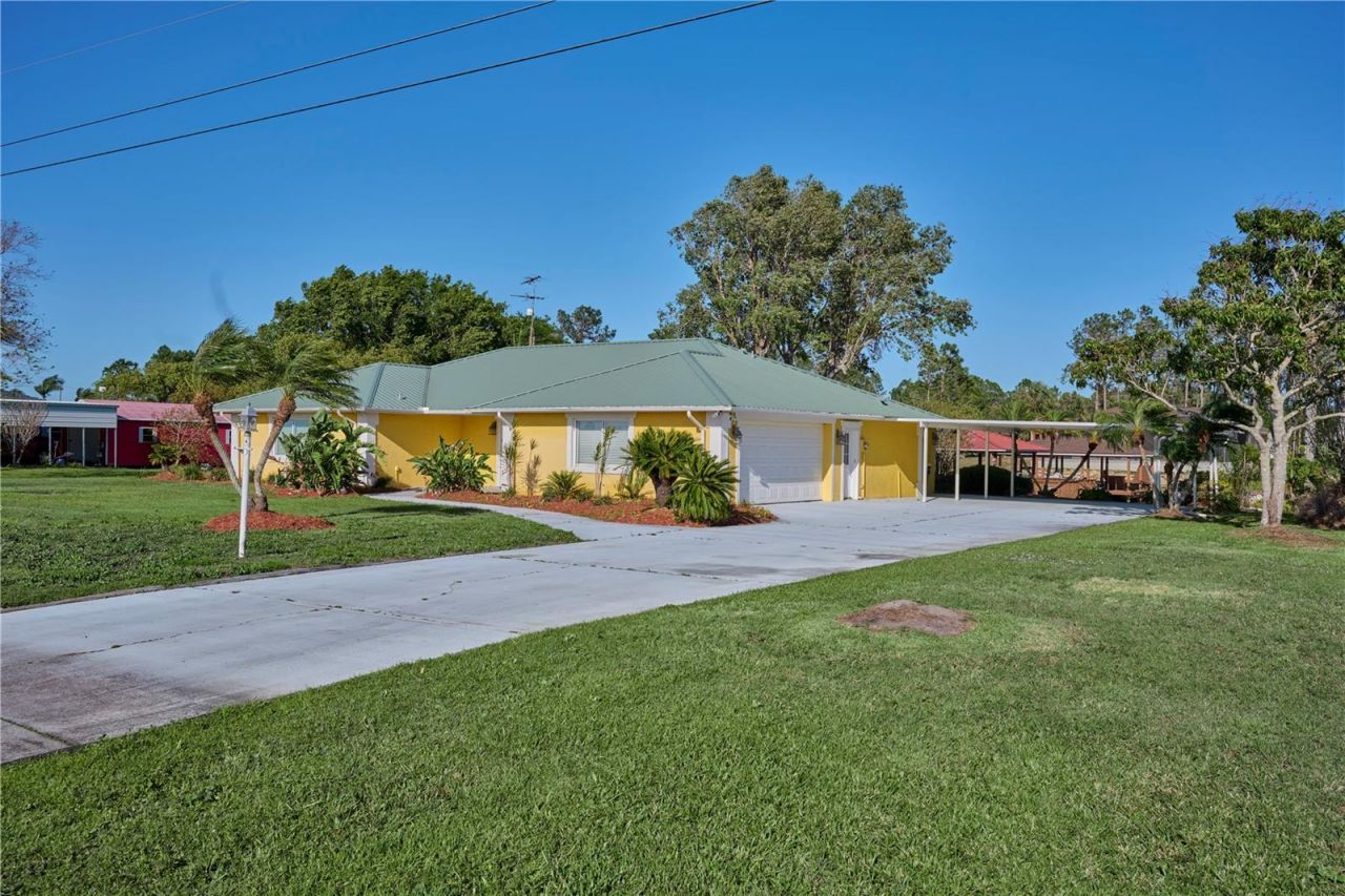 6589 Banyan Drive, Indian Lake Estates, FL 33855 Photo