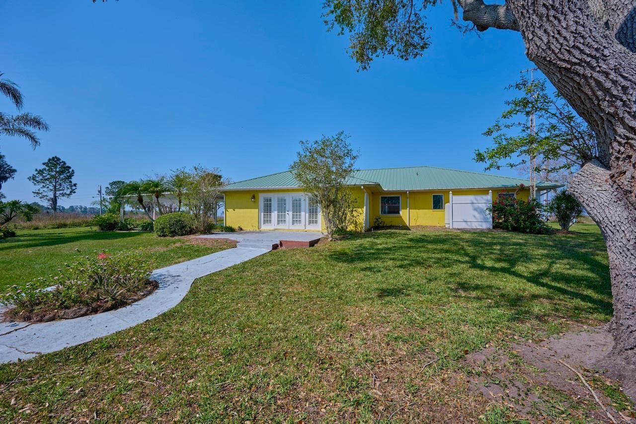 6589 Banyan Drive, Indian Lake Estates, FL 33855 Photo