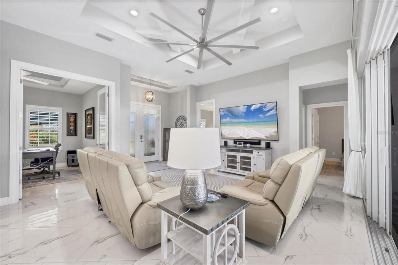 226 W Pine Valley Lane, Rotonda West, FL 33947 Photo