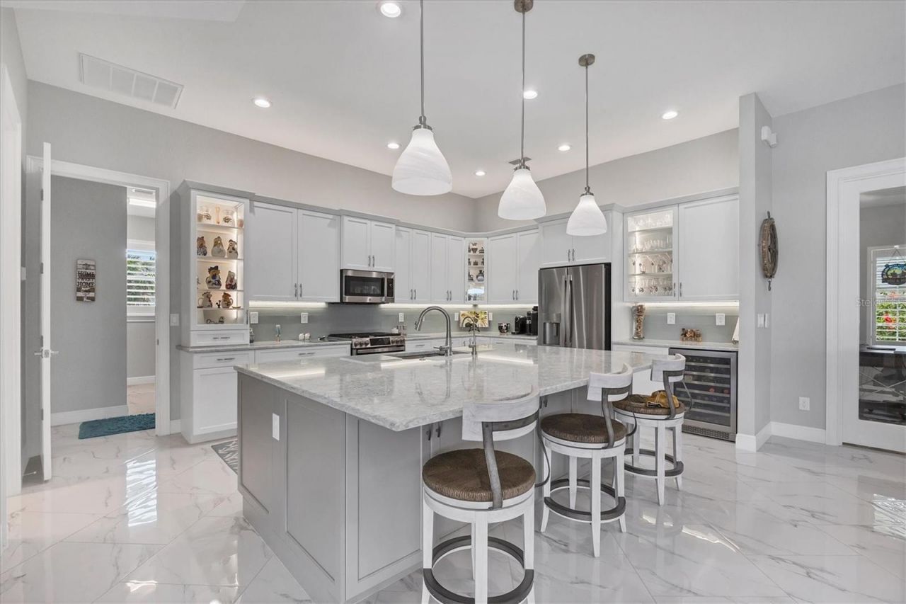 226 W Pine Valley Lane, Rotonda West, FL 33947 Photo