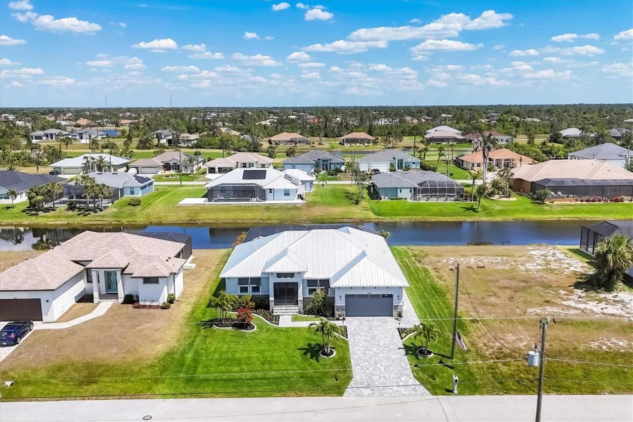 226 W Pine Valley Lane, Rotonda West, FL 33947 Photo