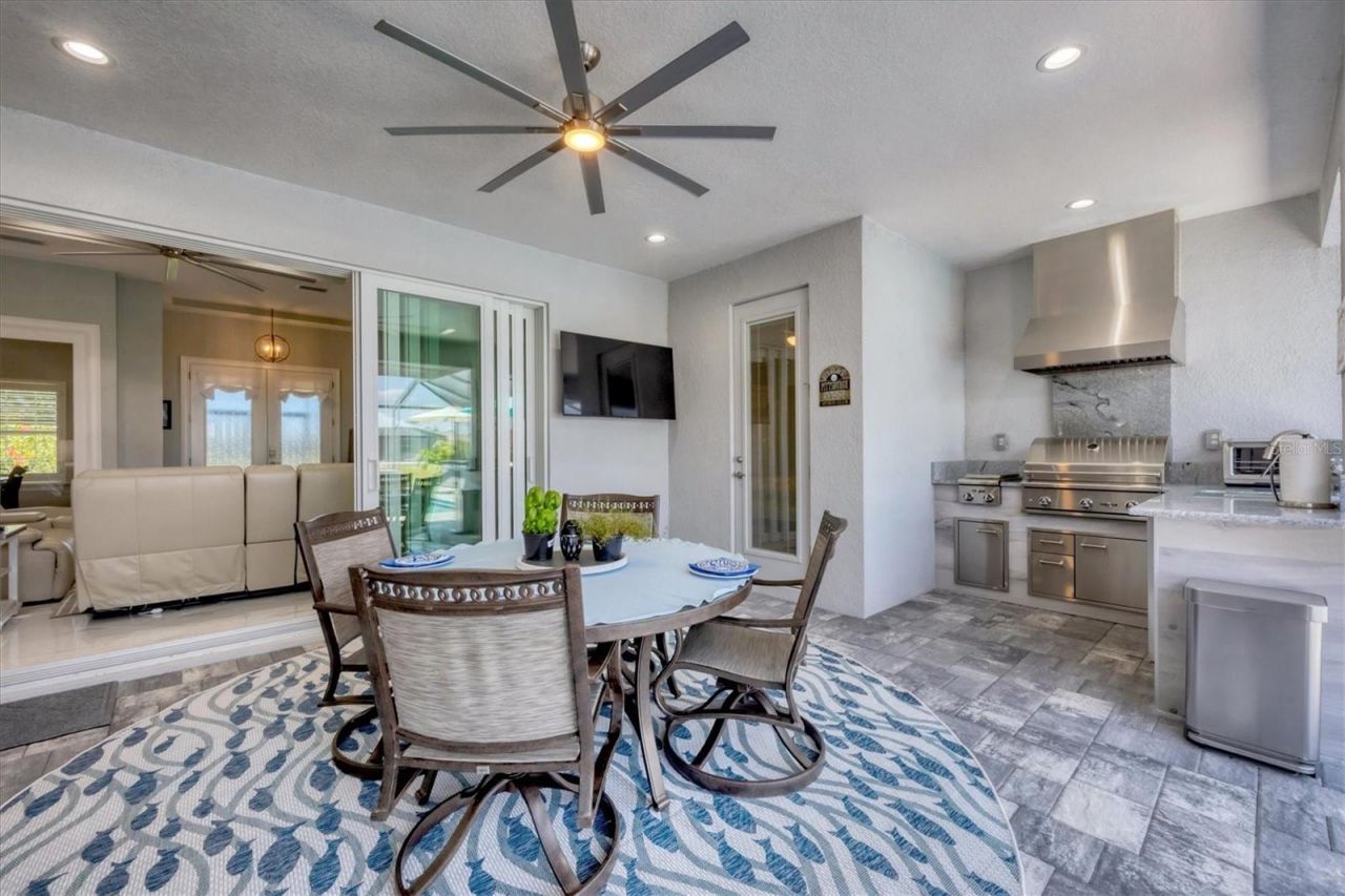 226 W Pine Valley Lane, Rotonda West, FL 33947 Photo