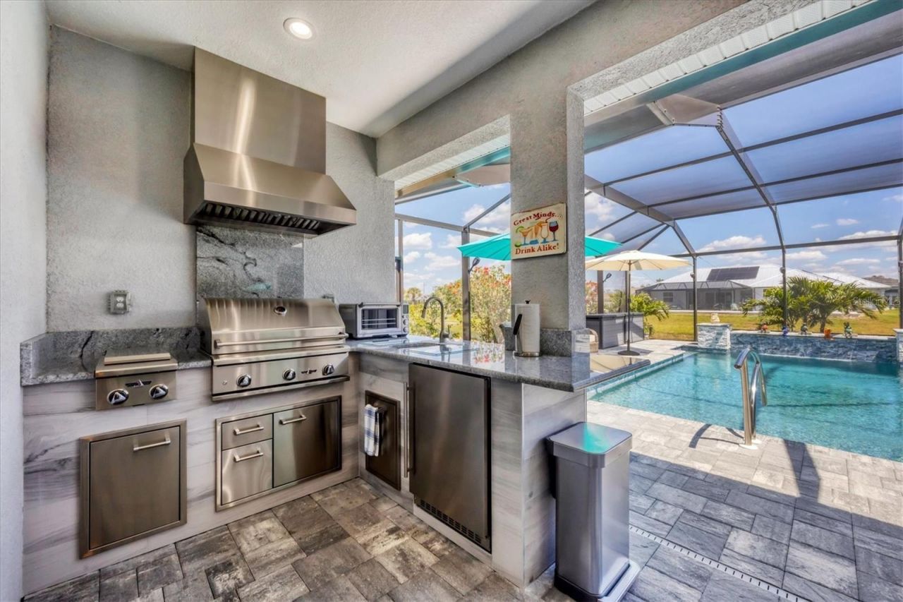 226 W Pine Valley Lane, Rotonda West, FL 33947 Photo