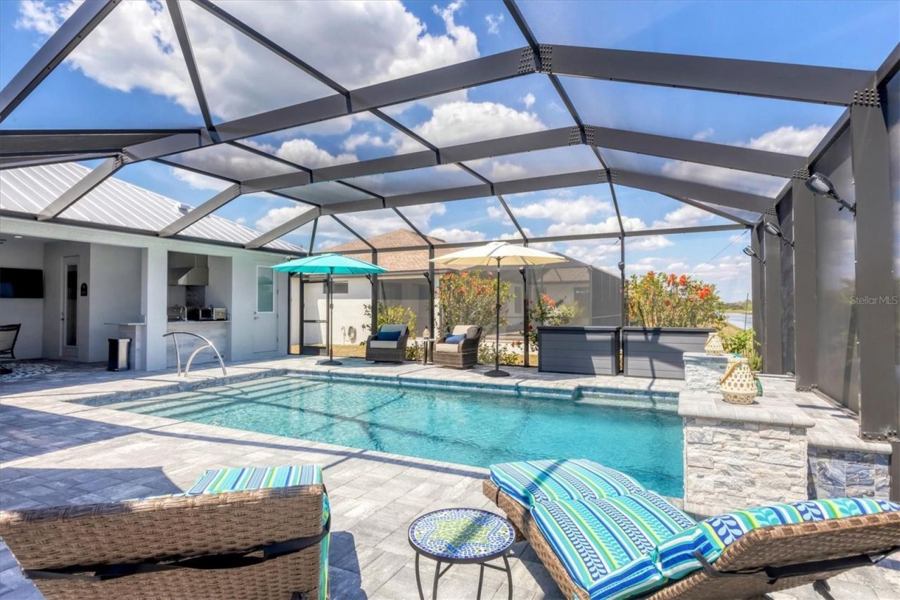 226 W Pine Valley Lane, Rotonda West, FL 33947 Photo